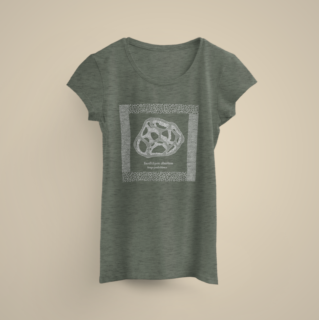 T-shirt fungus Ileodictyon cibarium white cage fungus